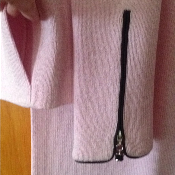 St. John Neiman Marcus 2-pcs Jacket And Skirt  16. - Picture 3 of 8